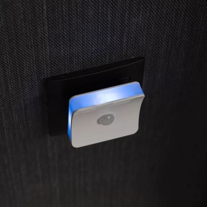 Ledvance - LED RGB irányfény aljzatba, érzékelővel LUNETTA LED/0,3W/230V