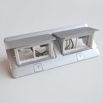 Legrand 54013 - konnektor asztallapba POP-UP 2x4M alumínium