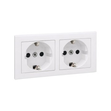 Legrand - Dupla háztartási SCHUKO dugalj SUNO kerettel 250V fehér