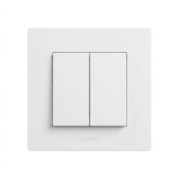 Legrand - Dupla lépcsőházi kapcsoló 6+6 kerettel NILOE STEP fehér