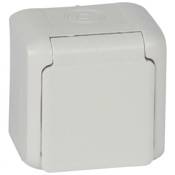 Legrand - fali háztartási aljzat FORIX 250V IP44 fehér