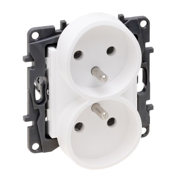 Legrand - Kettős lakossági fali dugalj, keret nélküli kivitel, 250V/16A, NILOE STEP, fehér