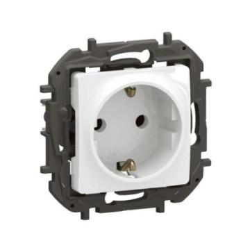 Legrand - Otthoni SCHUKO keret nélküli aljzat NILOE 250V fehér