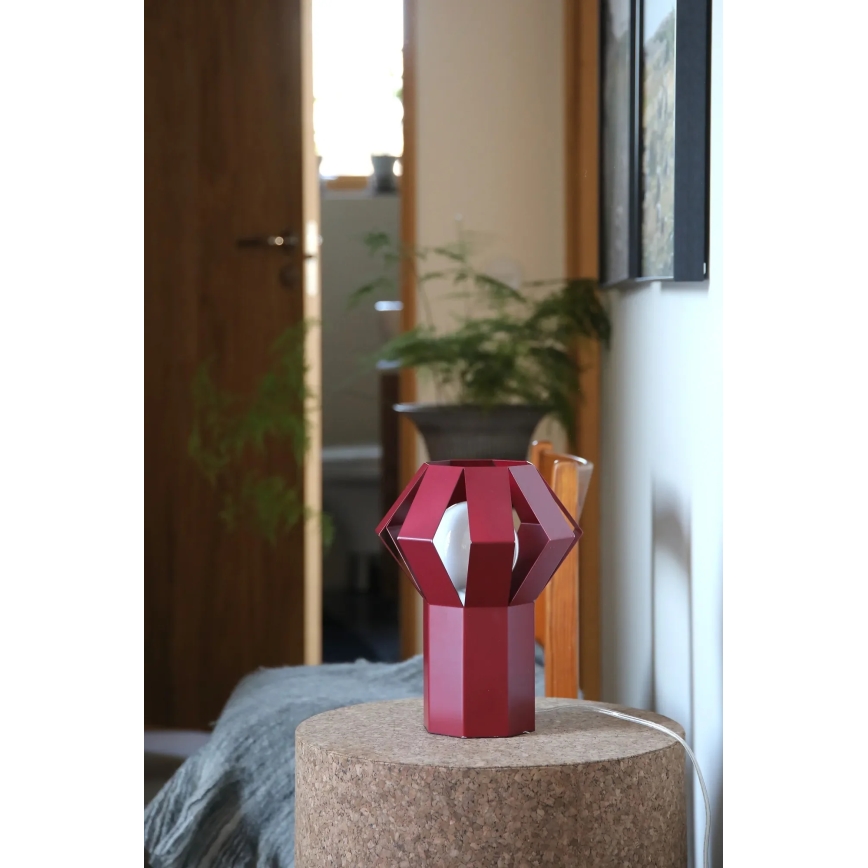 Markslöjd 109150 - Asztali lámpa OCTA 1xE27/60W/230V bordó