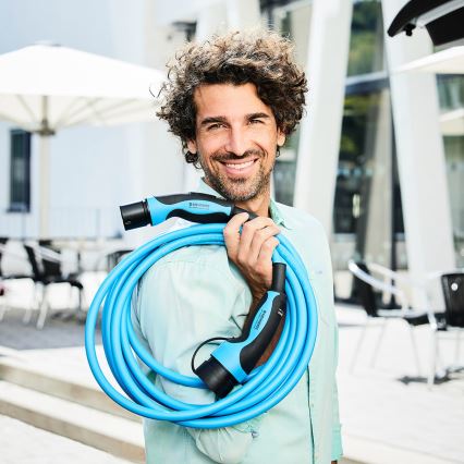 Mennekes - Töltő kábel elektromos autókhoz Type 2 7,5m 22kW 32A IP44