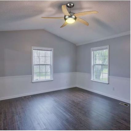 Mennyezeti ventilátor 2xE27/20W/230V átm. 132 cm + távirányítás