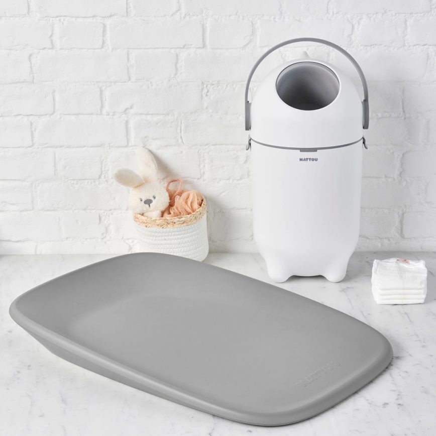 Nattou - Pelenkázó és pelenkázó alátét SOFTY 50x70 cm fehér/szürke