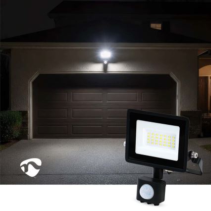 LED reflektor mozgás- és alkonykapcsolóval, konnektorba dugható LED/20W/230V IP44
