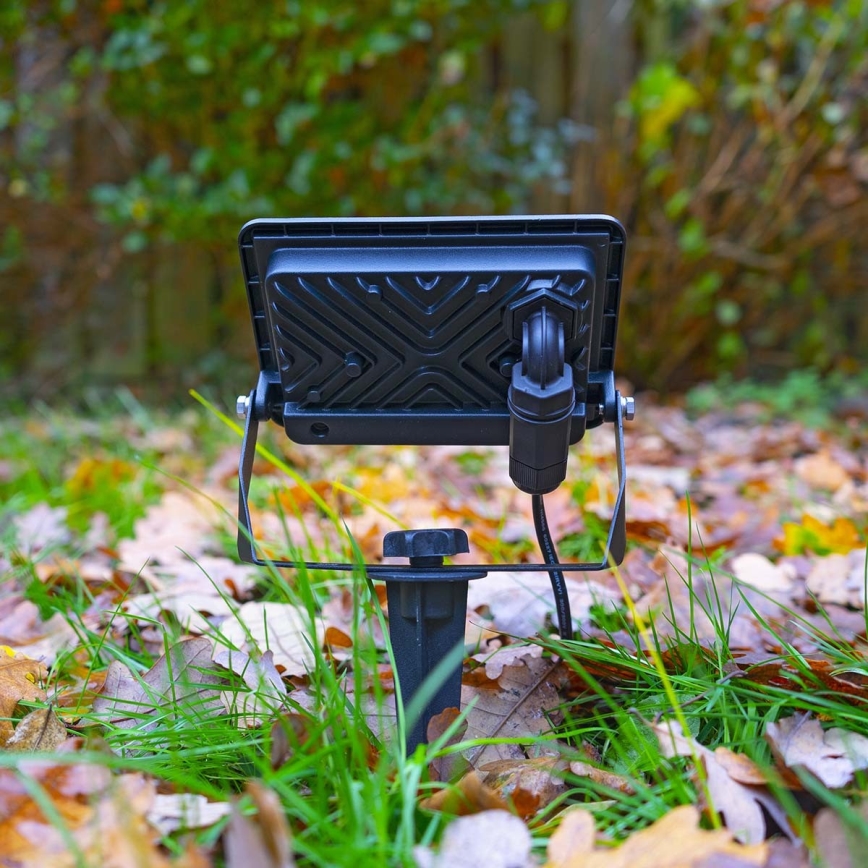 LED RGBW dimmelhető reflektor SmartLife LED/20W/230V Wi-Fi IP65 2700-6500K