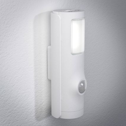 Osram - LED irányfény mozgás- és alkonyatérzékelővel NIGHTLUX LED/0,35W/3xAAA IP54 fehér