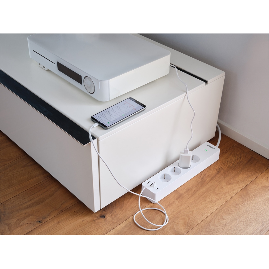 Osram - SMART+ 4 aljzatos hosszabbító, F típus + 2x USB-A + 2x USB-C Wi-Fi