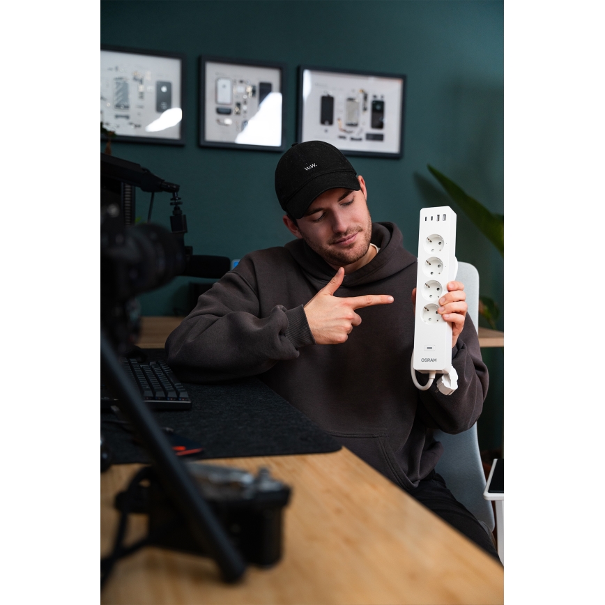Osram - SMART+ 4 aljzatos hosszabbító, F típus + 2x USB-A + 2x USB-C Wi-Fi