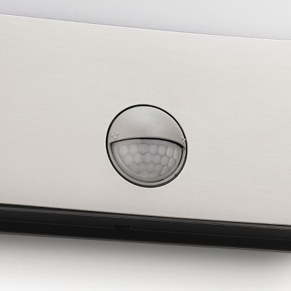 Philips - mozgásérzékelős kültéri LED lámpa, 3 W, IP44