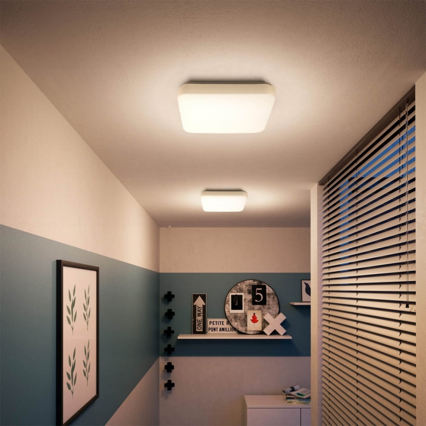 Philips - LED mennyezeti lámpatest LED/17W/230V 2700K