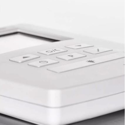 Programozható termosztát 230V+2xAA