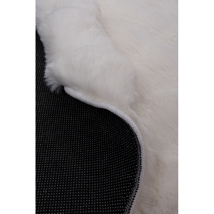RABBIT BUBBLE 160 cm-es krémszínű szőnyeg