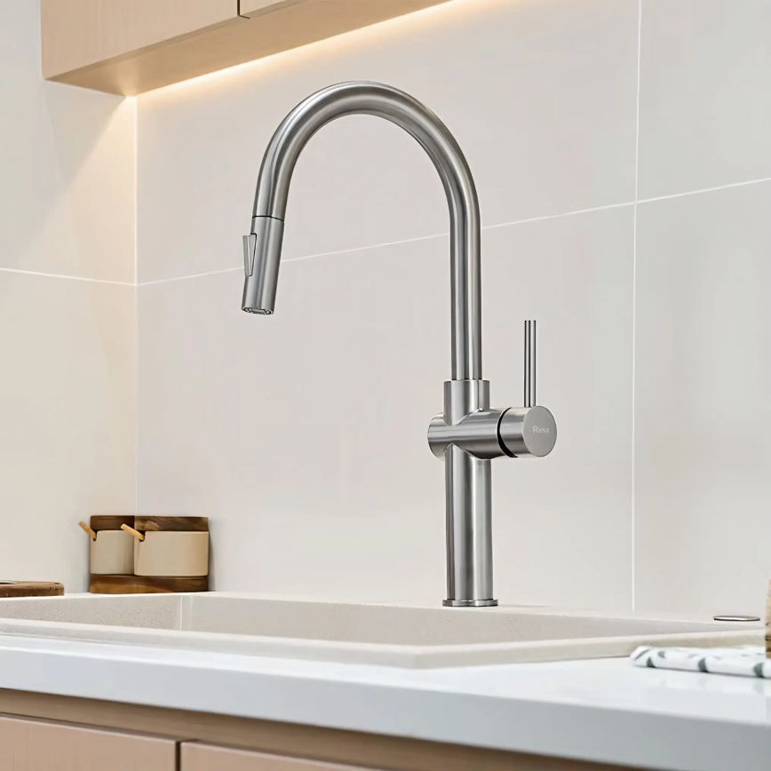 REA-B6330 - Mosogató csaptelep kihúzható zuhanyfejjel FRESH 45 cm nikkel