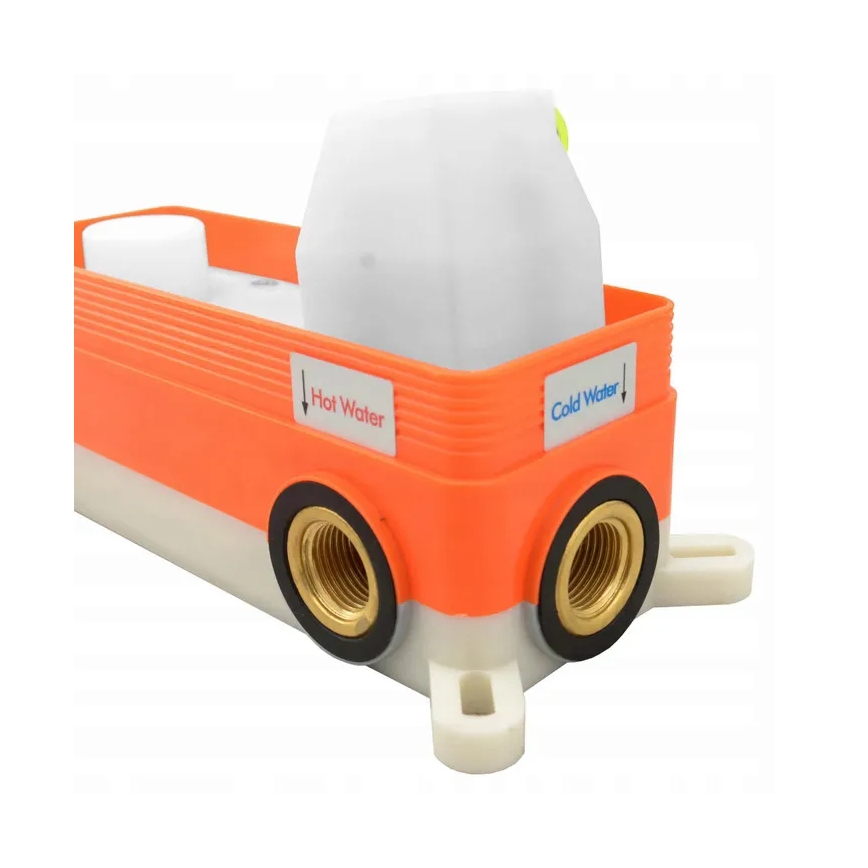 REA-P4110 - LUNGO zuhanyszett falba süllyesztett csapteleppel, arany