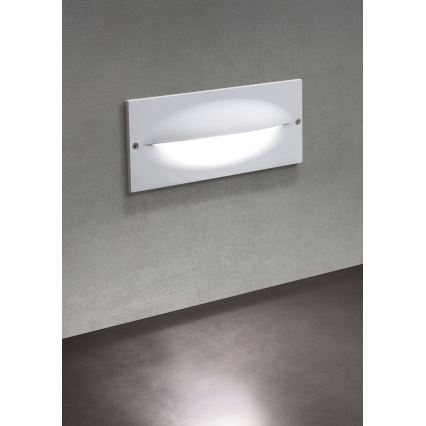 Redo 90009 - LED kültéri irányjelző lámpa TAMPA LED/11W/230V IP54 fehér