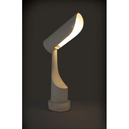 LED RGBW állítható fényerejű, újratölthető asztali lámpa LED/5W/5V 2000 mAh 3000/6000K fehér