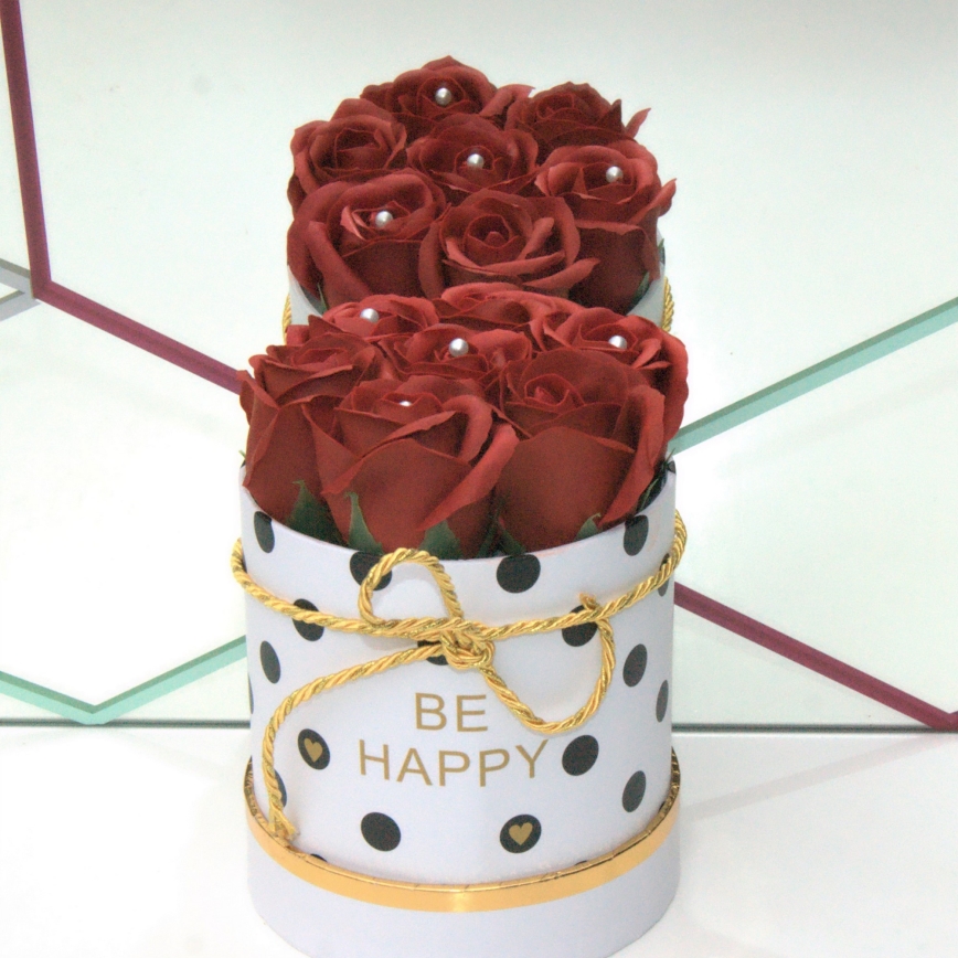 Rózsacsokor szappanből BE HAPPY - nagysága S (7 szál)