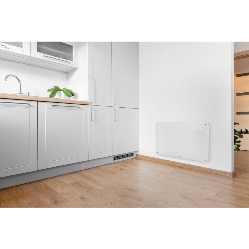 Sencor - Konvekciós fűtőtest LCD kijelzővel 750W/1500W/230V Wi-Fi Tuya IP24 fehér + távirányító