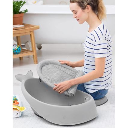 Skip Hop - Gyermek fürdető ergonomikus MOBY 3 szürke alátéttel