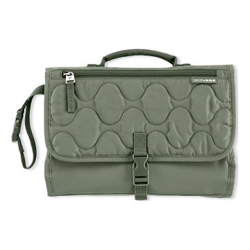 Skip Hop - Utazó pelenkázó alátét és táska 2 az 1-ben PRONTO zöld