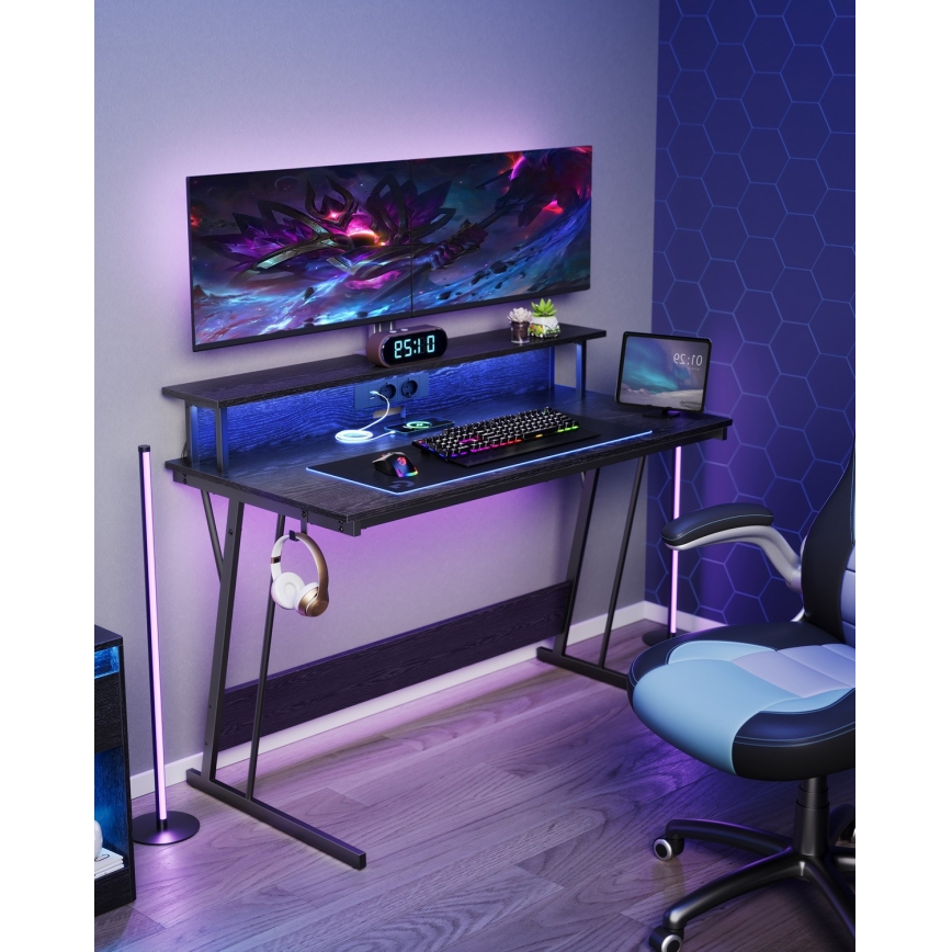 SOLEA-X fekete íróasztal háttérvilágítással