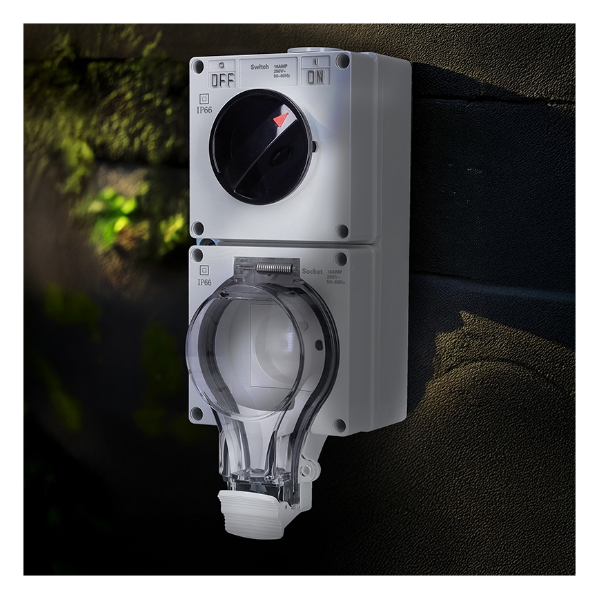 IP66 védettségű aljzat kapcsolóval, 230V/16A – nedves helyiségekhez