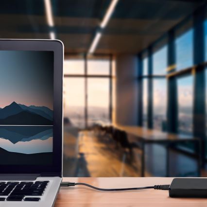 90 W-os USB-C Power Delivery töltő