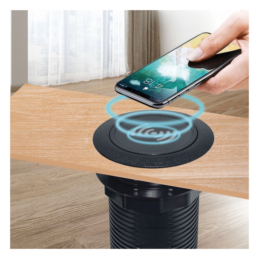 Beépített vezeték nélküli töltő + USB A+C fekete