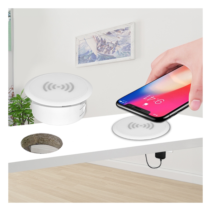 Beépített vezeték nélküli töltő fehér