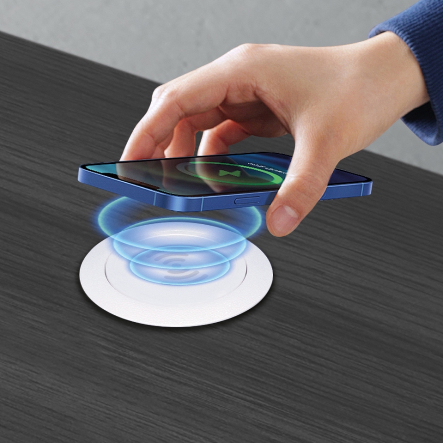 Beépített vezeték nélküli töltő fehér