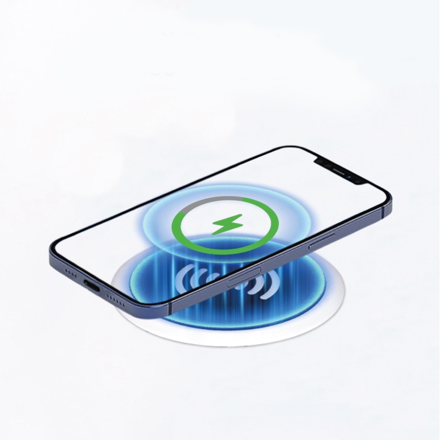 Beépített vezeték nélküli töltő fehér