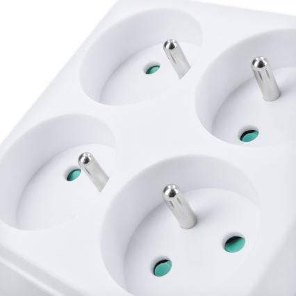 Elosztó 4x 10A fehér