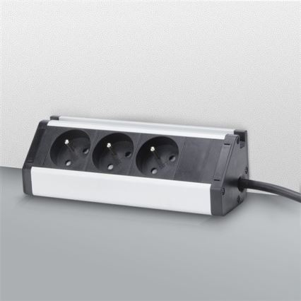 Hosszabbító kábel 3 pólusú 1,5 m alumínium/fekete