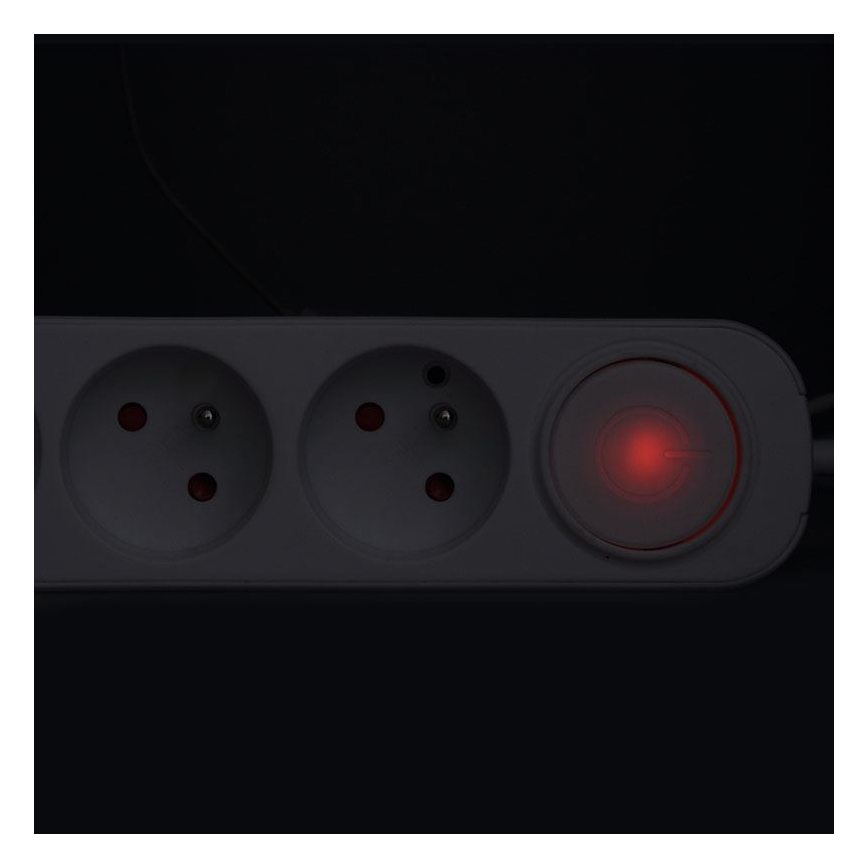 Hosszabbító kábel kapcsolóval, 3 aljzattal, USB A és C töltéssel, 2 m
