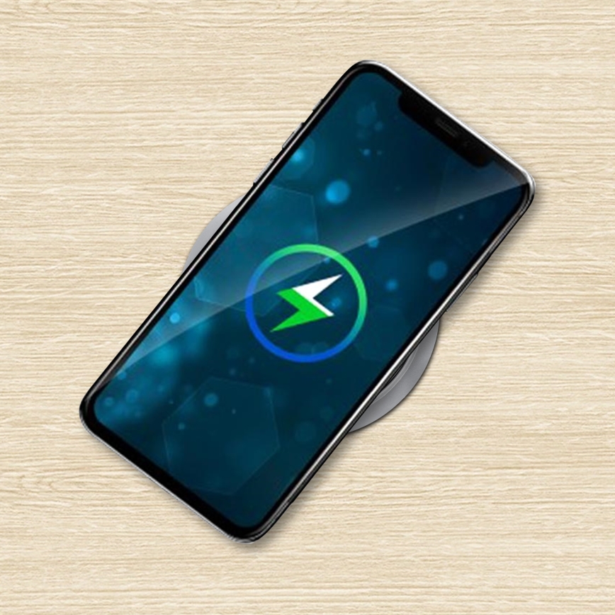 Fiókos oszlop asztallaphoz vezeték nélküli Qi töltéssel 3x230V + 1xUSB-A + 1xUSB-C ezüst/fekete