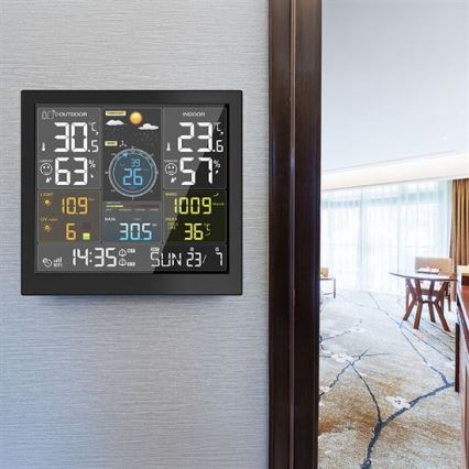 Professzionális időjárás-állomás LCD kijelzővel 5V/2xAA + 3xAAA Wi-Fi