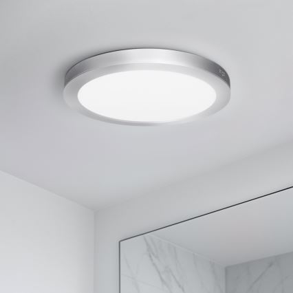 LED felületre szerelhető/süllyeszthető panel 2 az 1-ben 18W/230V 3000/4000/6000K átm. 22,5 cm IP54 ezüst