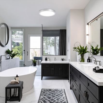 LED felületre szerelhető/süllyesztett panel 2 az 1-ben 24W/230V 3000/4000/6000K átm. 30 cm IP54 ezüst