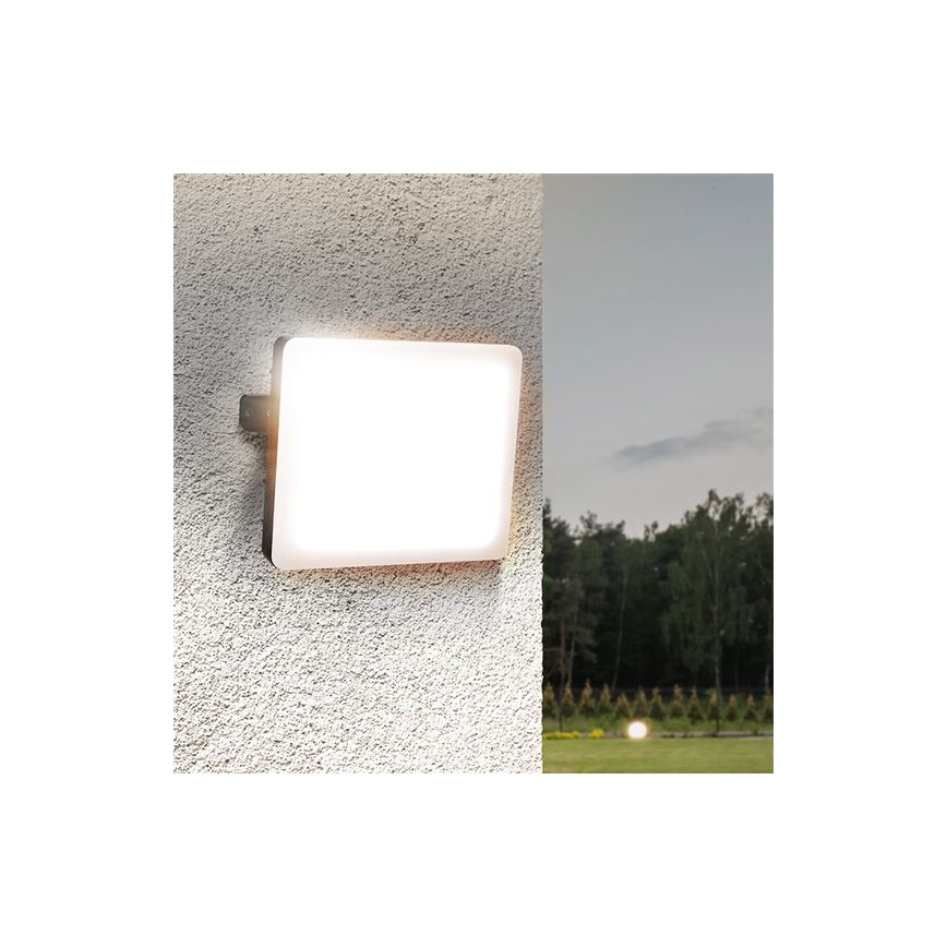 LED kültéri reflektor LED/30W/230V 4000K IP65