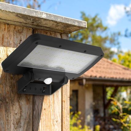 LED napelemes reflektor érzékelővel LED/5W/3,7V 1500 mAh IP54