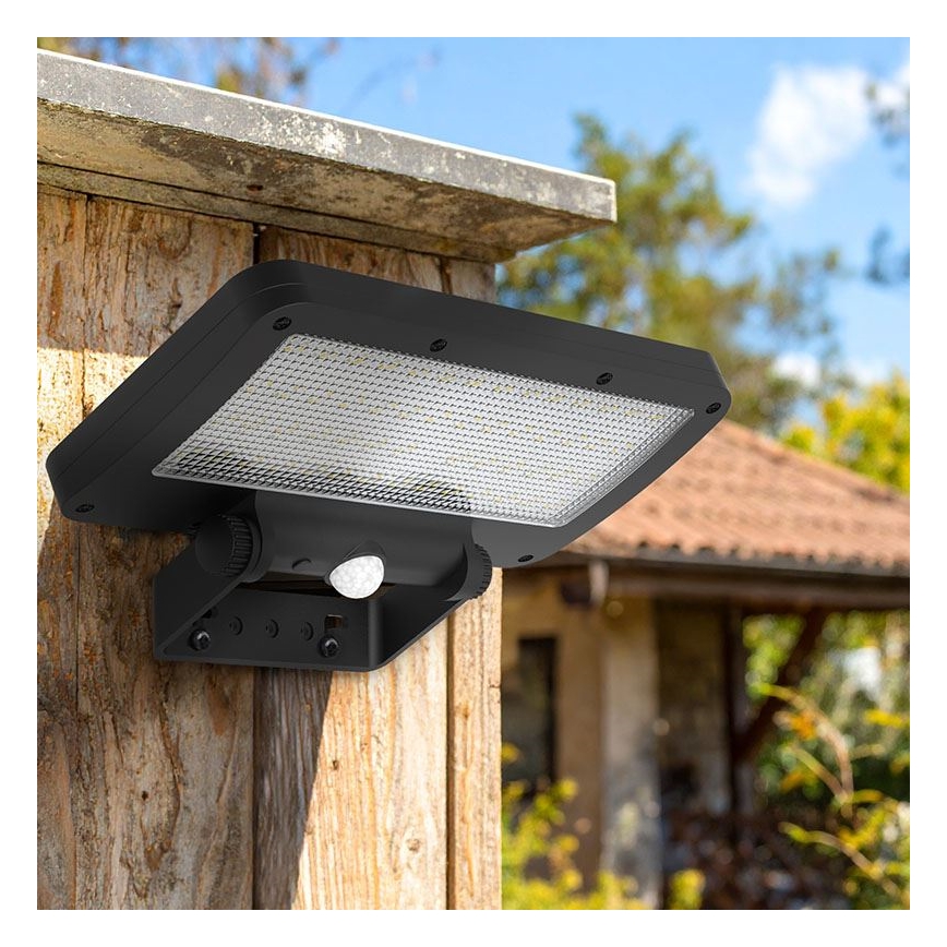 LED napelemes reflektor érzékelővel LED/5W/3,7V 1500 mAh IP54