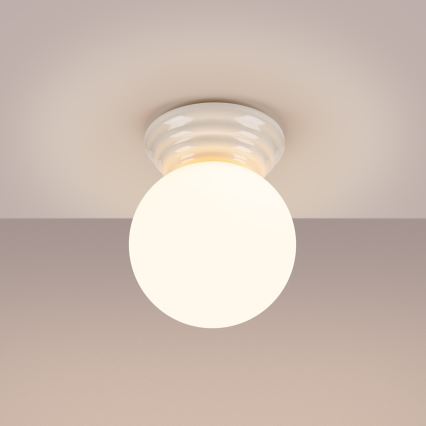 Fürdőszobai mennyezeti lámpa ZORI 1xG9/8W/230V Ø 12 cm IP44 fehér