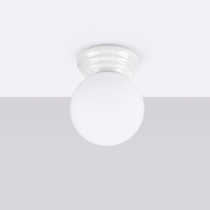 Fürdőszobai mennyezeti lámpa ZORI 1xG9/8W/230V Ø 12 cm IP44 fehér