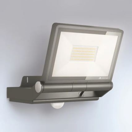 Steinel 069537- LED Reflektor érzékelővel XLED PRO ONE Max S LED/50,1W/230V IP44 3000K + távirányítás