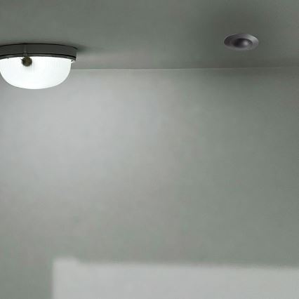 Süllyesztett mozgásérzékelő PIR 360° 500W/230V fekete