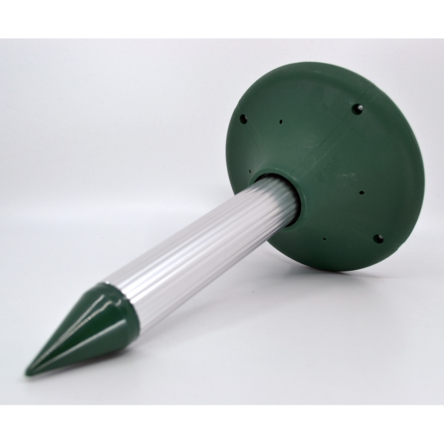 Szolár vakond riasztó